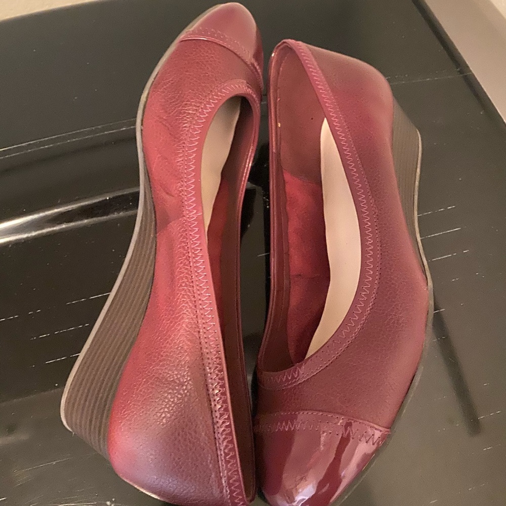 🔥Host Pick🔥Cole Haan Wedge Ballet Front shoes - Picture 3 of 6